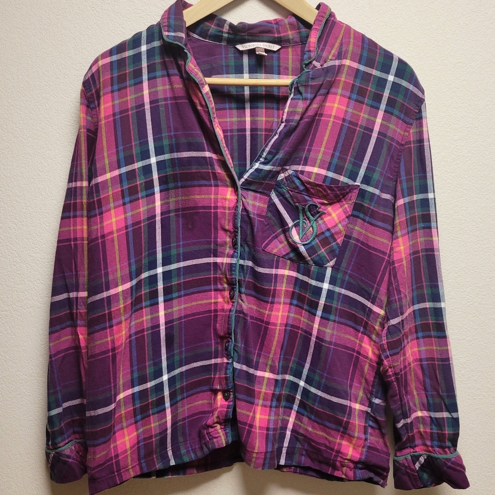 Victoria's Secret Plaid Long Sleeve Button Up Pajama Shirt (small)